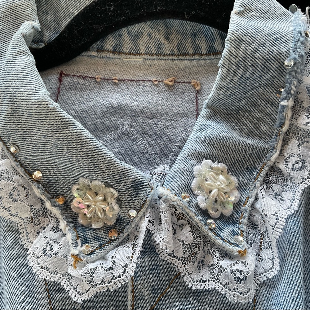 Bluenotes Embellished Lace Trim Denim Jacket | Size Large - Picture 5 of 7